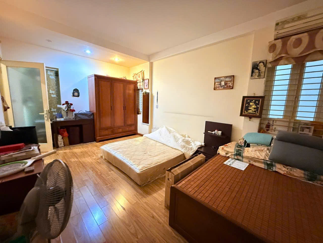 BÁN NHÀ PHỐ VŨ XUÂN THIỀU – LONG BIÊN  95m²  FULL NỘI THẤT  Ô TÔ ĐỖ CỬA  GIÁ NHỈNH 9 TỶ - Ảnh 4