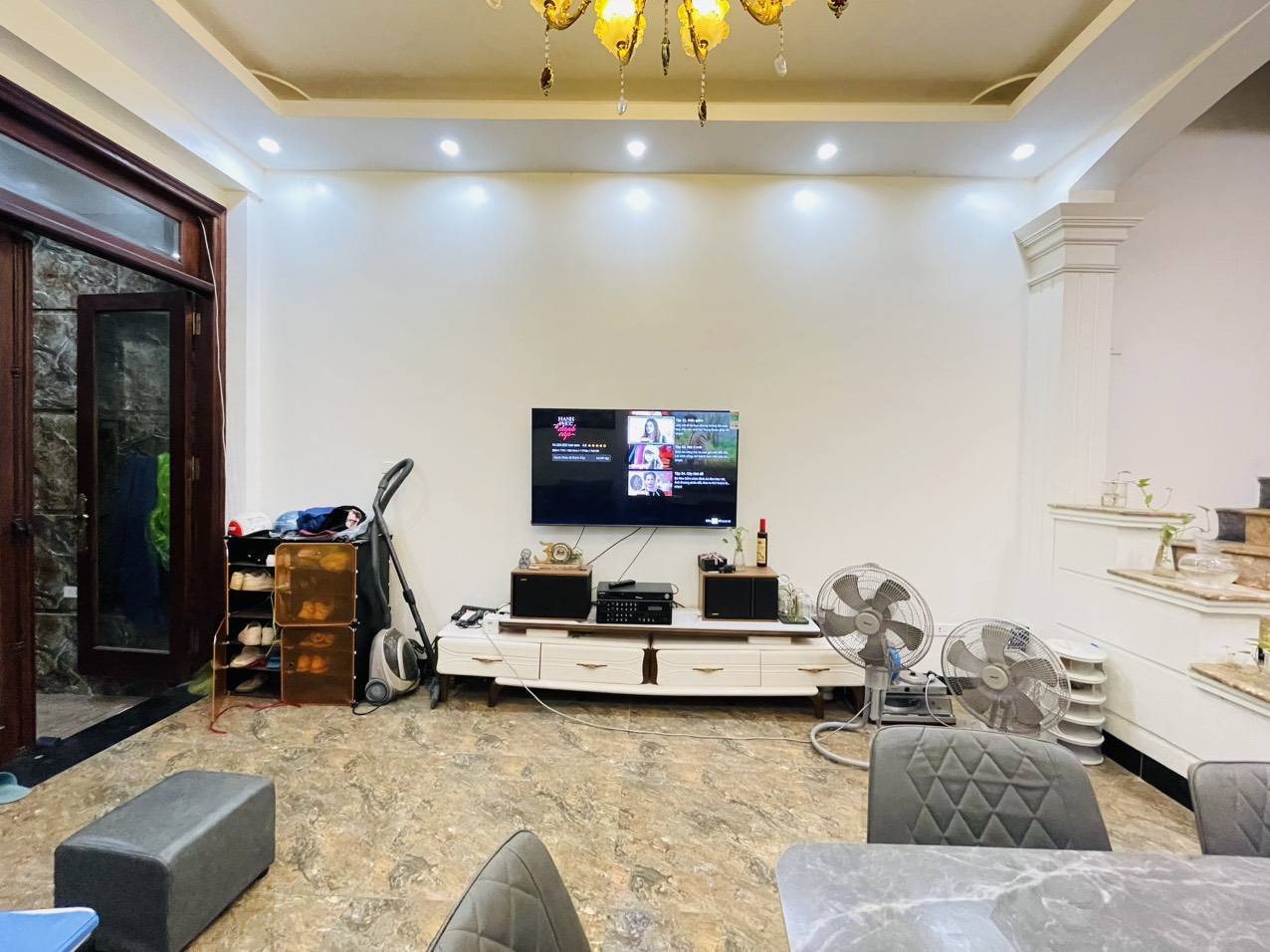 Bán nhà mặt phố Tuệ Tĩnh, 240m2, 4 tầng, mặt tiền 6.5m, 166 tỷ, kinh doanh đỉnh - Ảnh chính
