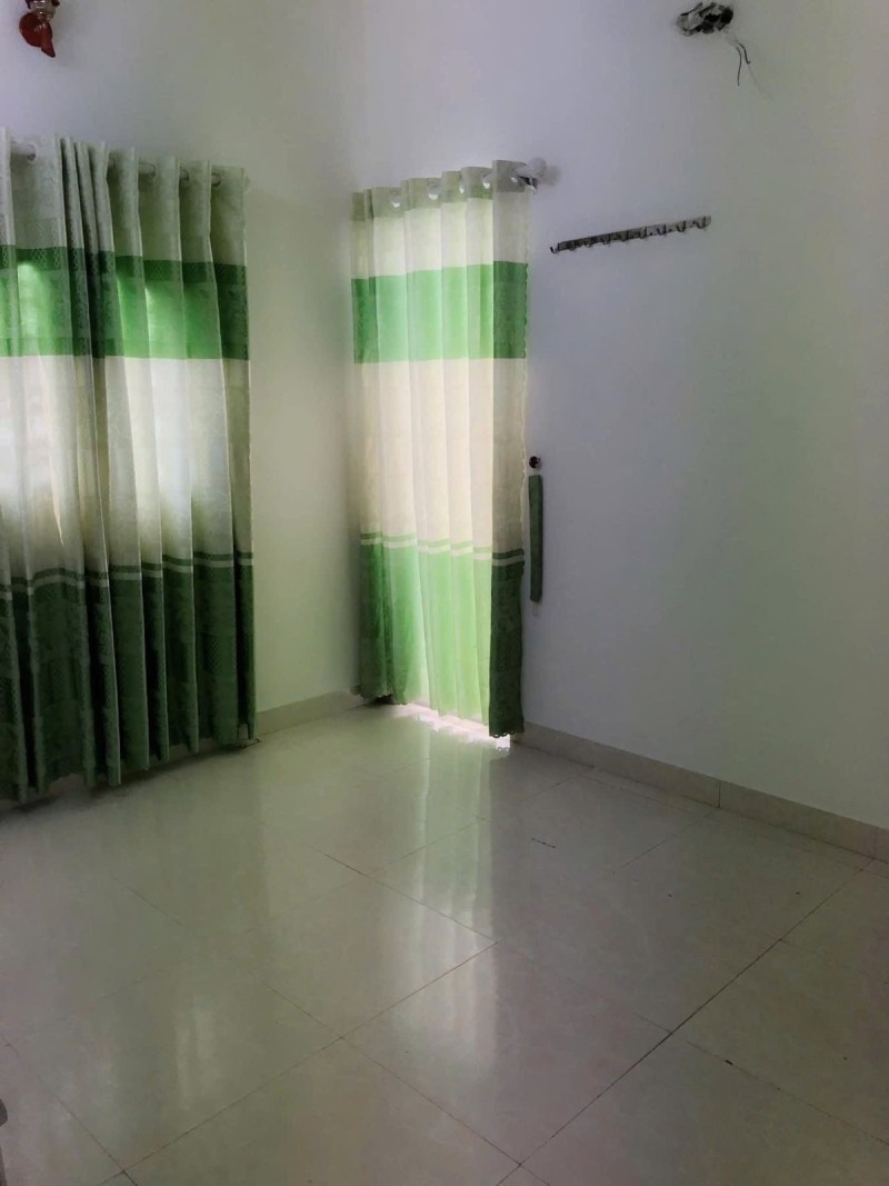 ► Nhà Kiệt Hoàng Diệu gần Ngyễn Văn Linh, 53m2, ngang 6m, 2 tầng, 3PN, 3.3 tỷ - Ảnh chính