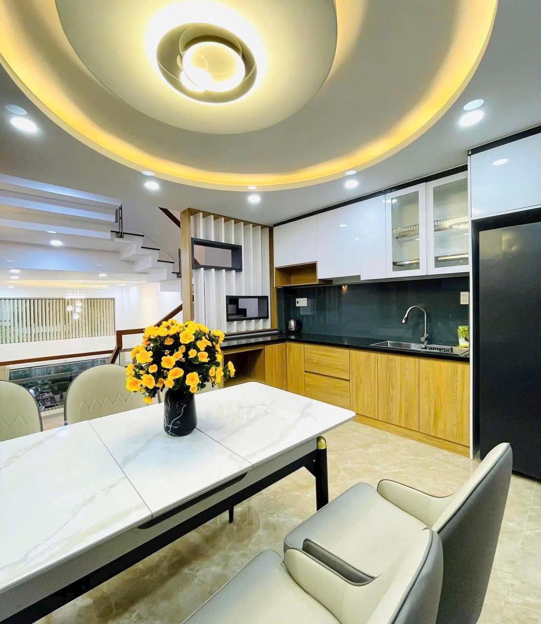 --Bán nhà HXH Cộng Hòa, phường 4, quận Tân Bình; (4*12) 3 lầu mới cứng - Ảnh 2