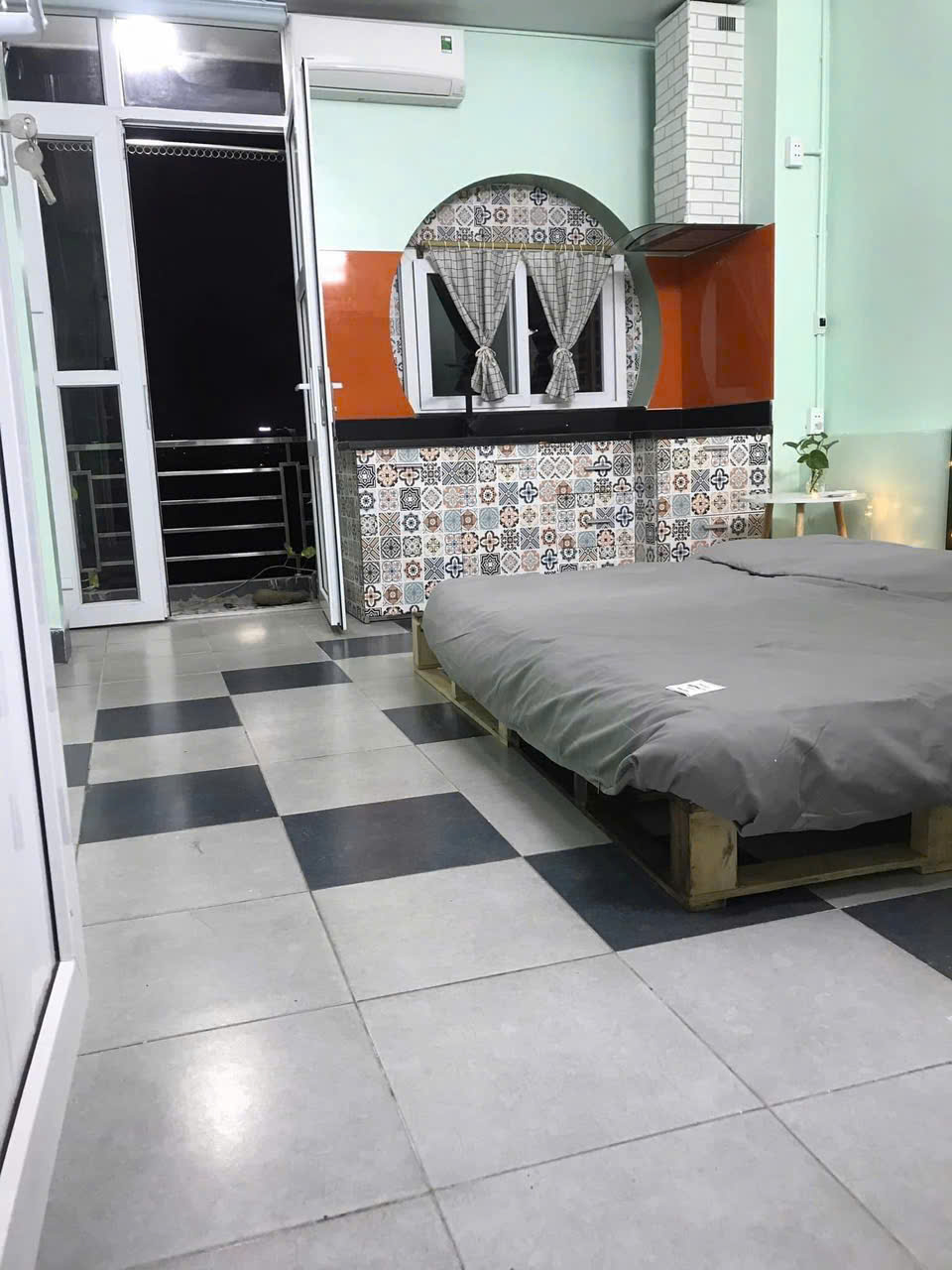 Cho thuê nhà ngõ 612 Lạc Long Quân, Tây Hồ 46m x 5T, 9P giá 20tr, cho làm CHDV, homestay - Ảnh 2