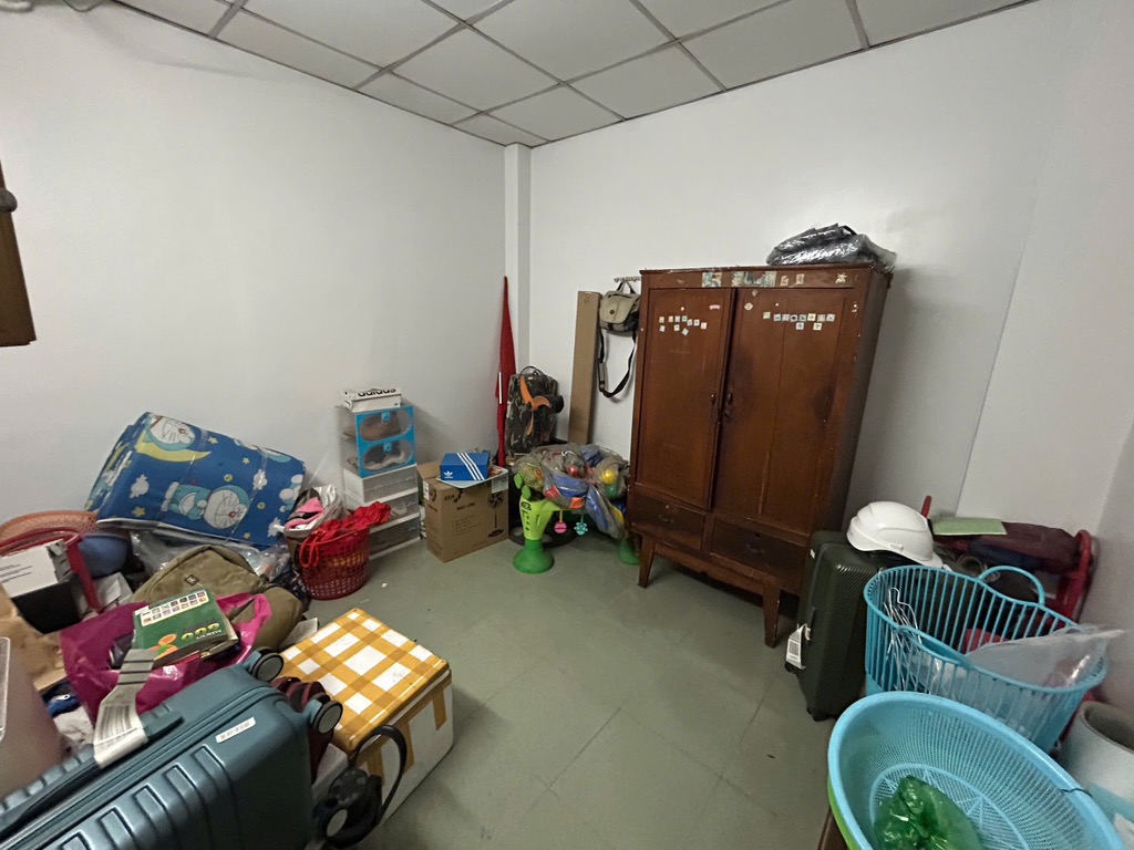 BÁN NHÀ - 3 TẦNG - KHU TÊN LỬA - AEON BÌNH TÂN - HẺM XE HƠI - CHỈ 3.7 TỈ - Ảnh 2