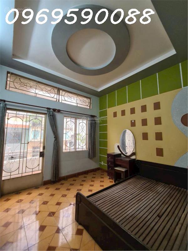 BÁN NHÀ 40M² – 2 TẦNG – HẺM XE MÁY TRỊNH ĐÌNH TRỌNG – TÂN PHÚ – SHR – 5.5 TỶ - Ảnh 1