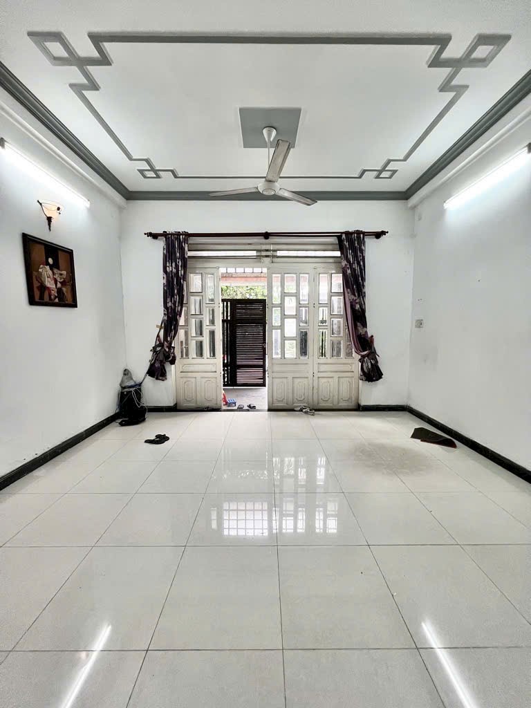NHÀ ĐẸP THỐNG NHẤT GV - HẺM 8M THẲNG 1TRỤC - GẦN ST LOTTE NG.V.LƯỢNG - 75M² - 4 TẦNG HƠN 9 TỶ - Ảnh 2