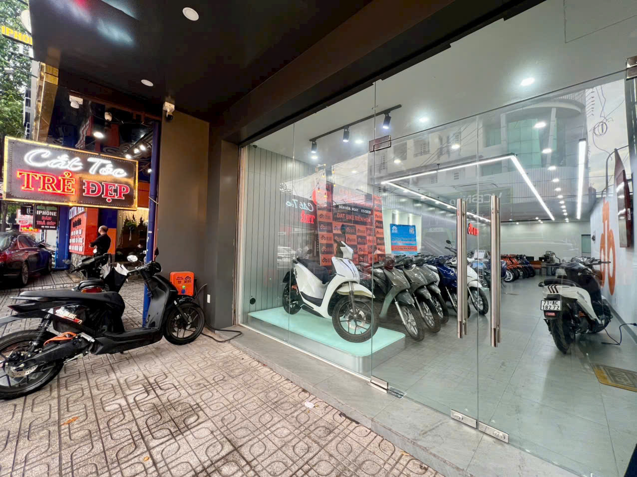 MT Phạm Văn Thuận, đối diện vincom, đang cho thuê 32tr. Chỉ 22 tỷ - Ảnh 1