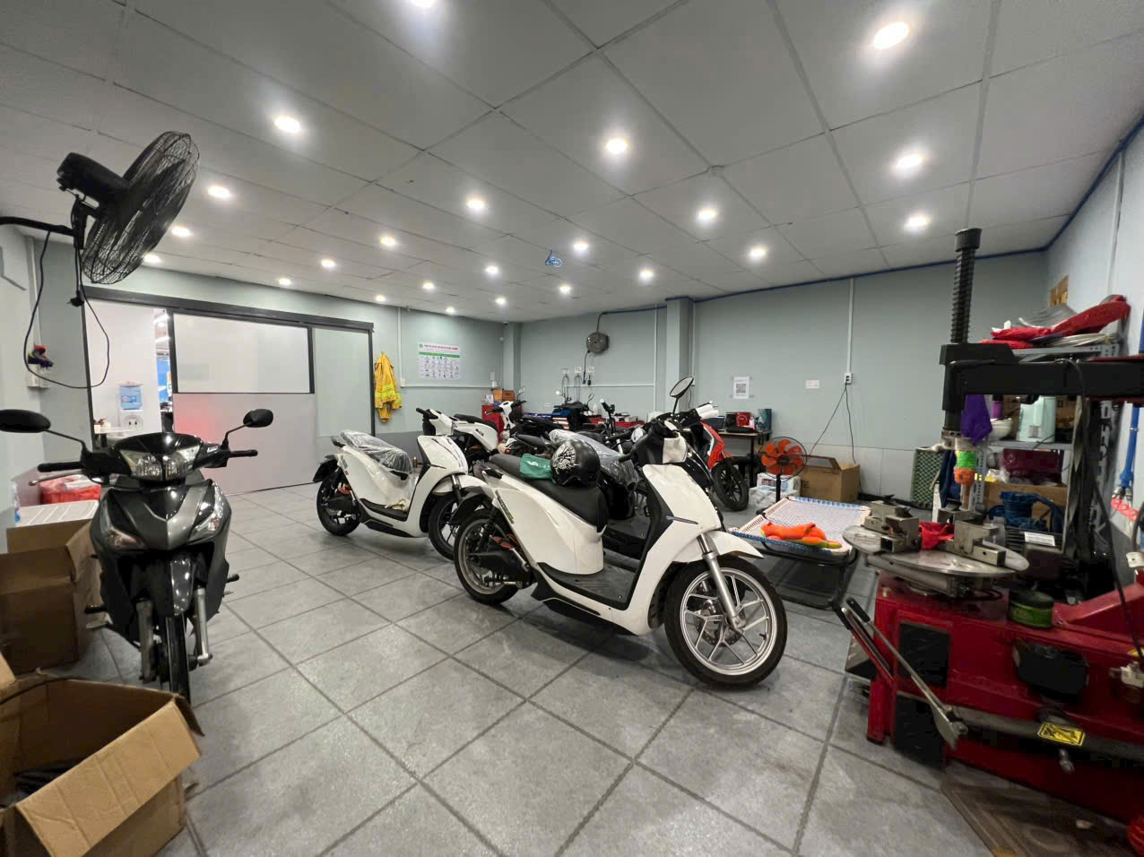 MT Phạm Văn Thuận, đối diện vincom, đang cho thuê 32tr. Chỉ 22 tỷ - Ảnh 3