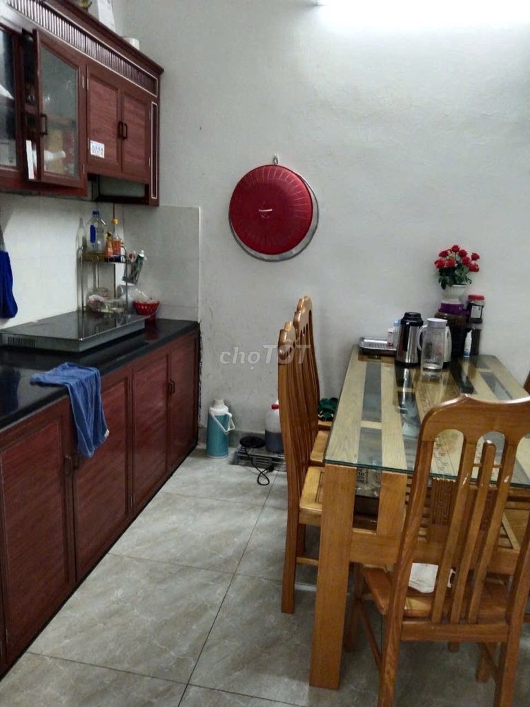 Cho thuê nhà 160m2, đường Nguyễn Văn Linh, Thạch Bàn, Long Biên - Ảnh chính