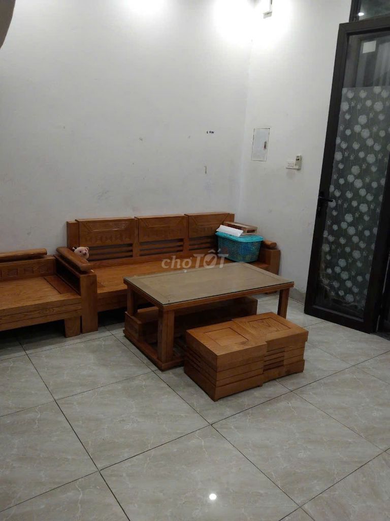 Cho thuê nhà 160m2, đường Nguyễn Văn Linh, Thạch Bàn, Long Biên - Ảnh 1