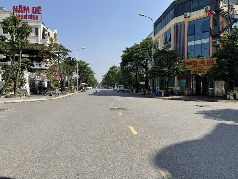 Shophouse Áp Góc Sông Hồng 94,5m2 – Trung Tâm Gia Lâm, Kinh Doanh Sầm Uất, Sổ Đỏ Lâu Dài - Ảnh 3