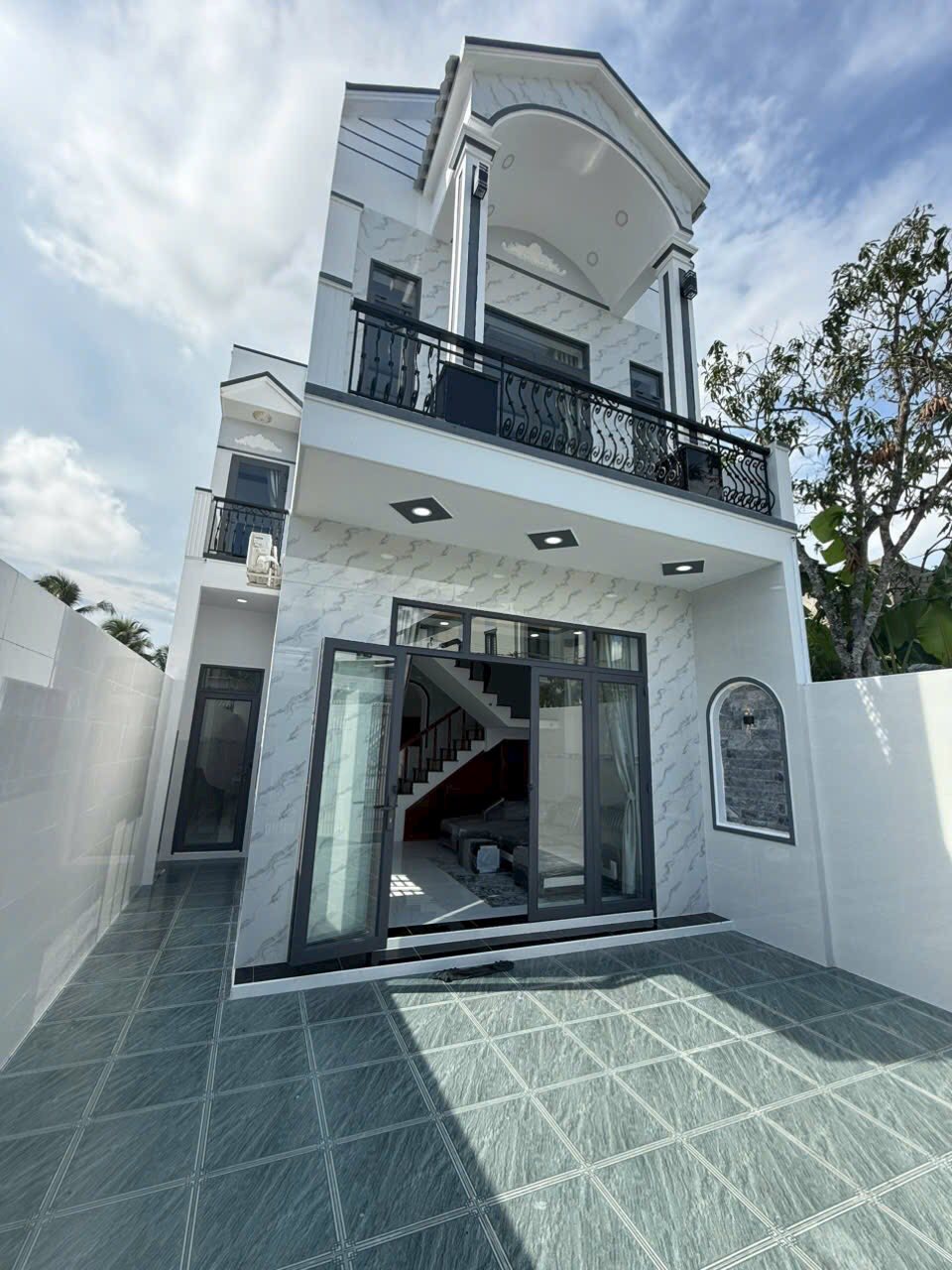 Nhà chính chủ 96 m2 cách Bến xe miền Tây mới, 900 tr dọn vào ở ngày - Ảnh 3