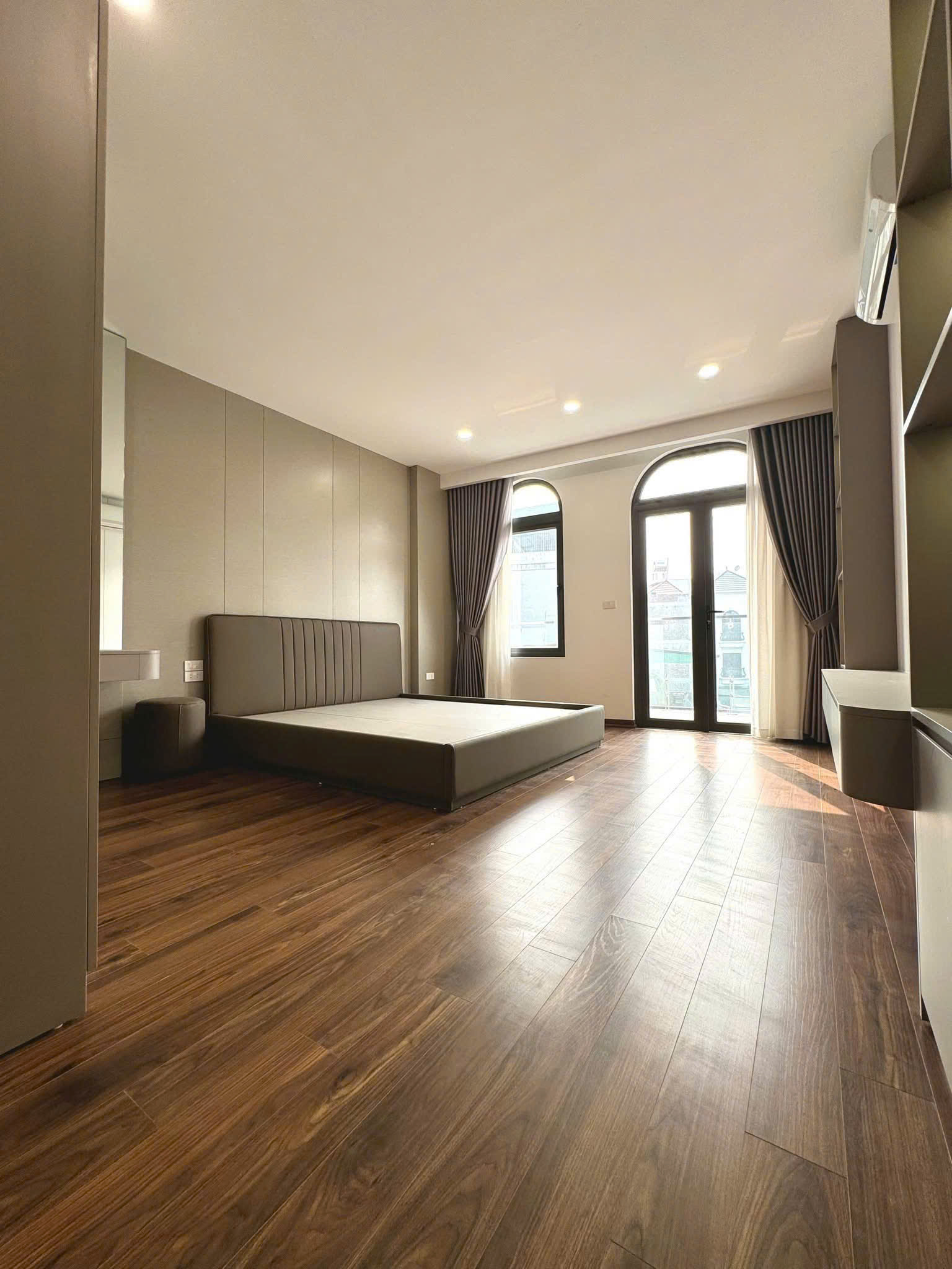 KHU V.I.P - NHÀ LÂM HẠ - 95M - Ô TÔ TRÁNH – KINH DOANH - VĂN PHÒNG - HƠN 20 TỶ - Ảnh chính