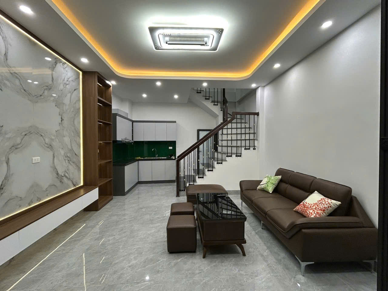 Bán nhà 5 tầng 30m mới cực đẹp ngõ 197 Trần Phú, Hà Đông - Ảnh chính