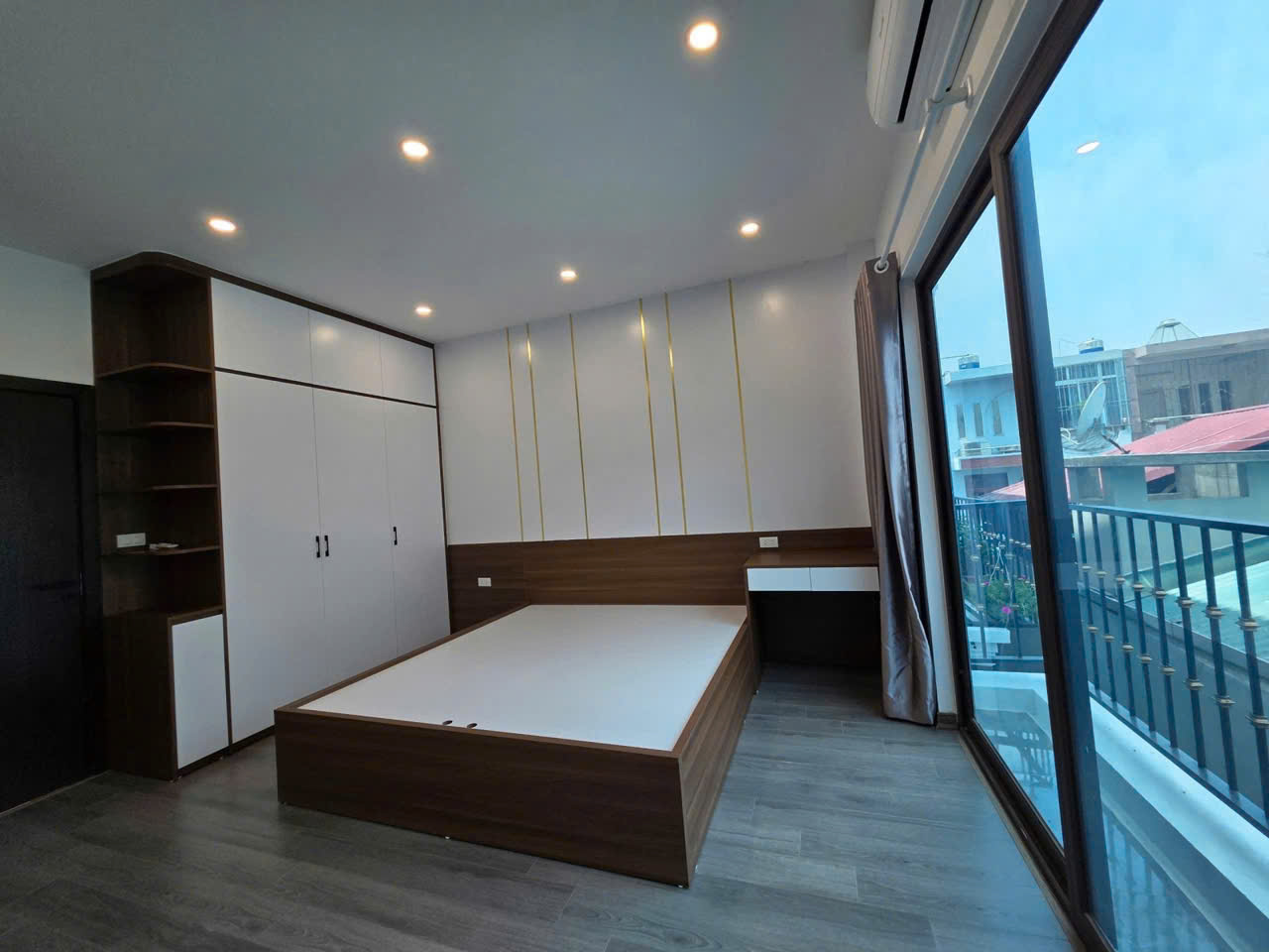 Bán nhà 5 tầng 30m mới cực đẹp ngõ 197 Trần Phú, Hà Đông - Ảnh 1