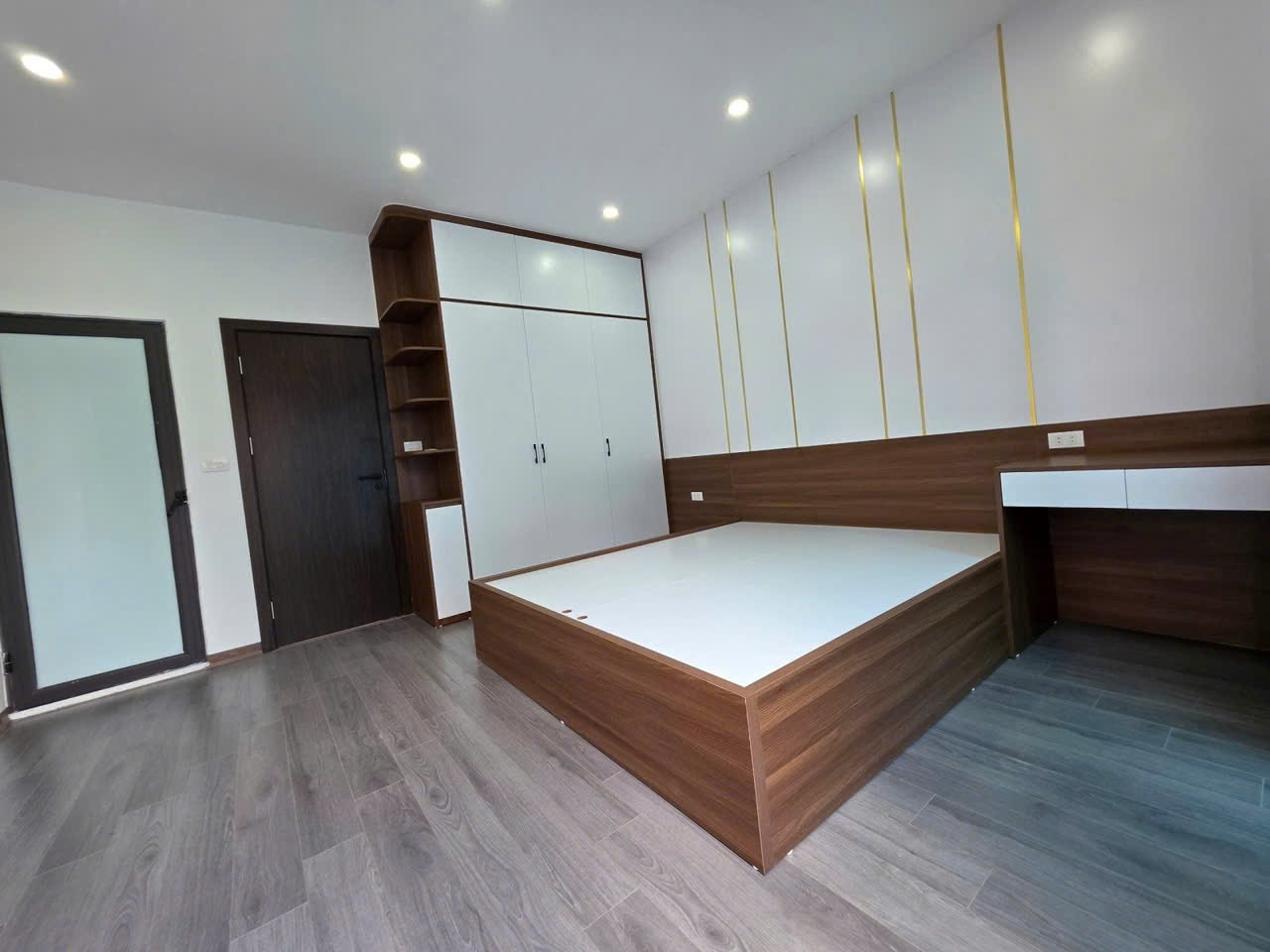 Bán nhà 5 tầng 30m mới cực đẹp ngõ 197 Trần Phú, Hà Đông - Ảnh 3
