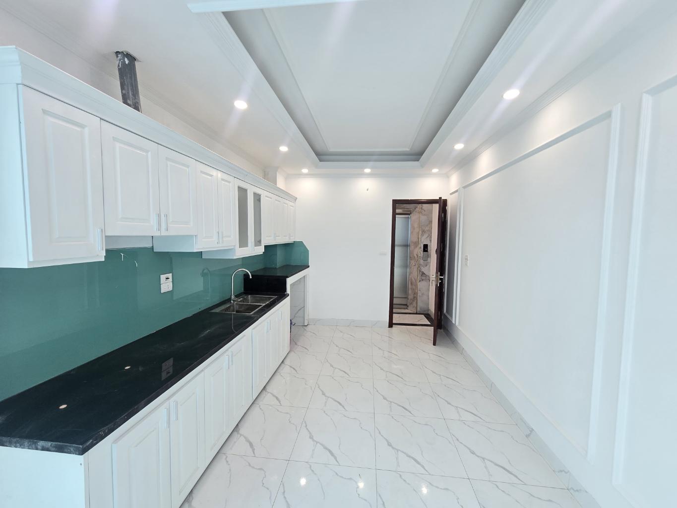 BÁN NHÀ KIM GIANG, THANH TRÌ, Ô TÔ QUA, MỘT NHÀ RA PHỐ KIM GIANG, 33M2, 9.6TỶ(CTL) - Ảnh 2