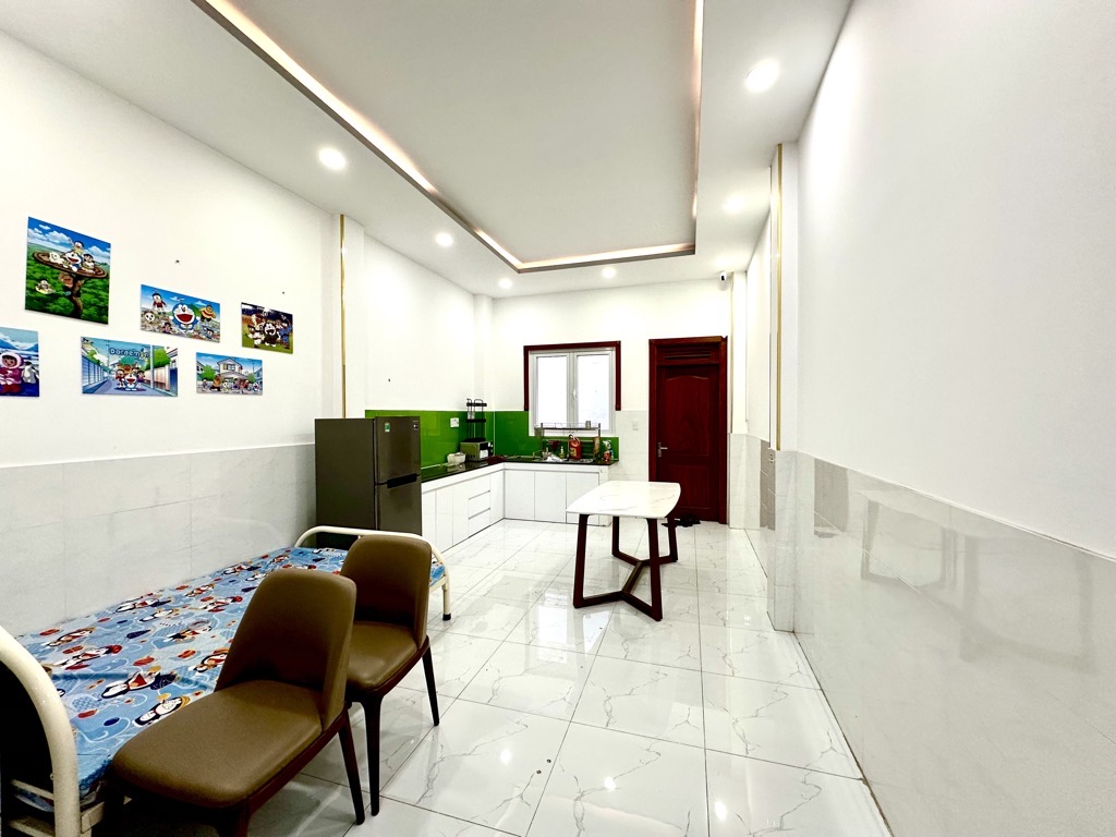 NHÀ ĐẸP QUANG TRUNG GV - GẦN HÃNG XE MERCEDES - HXH THÔNG 7M - DT 56M² - 4 TẦNG HƠN 7 TỶ - Ảnh 3