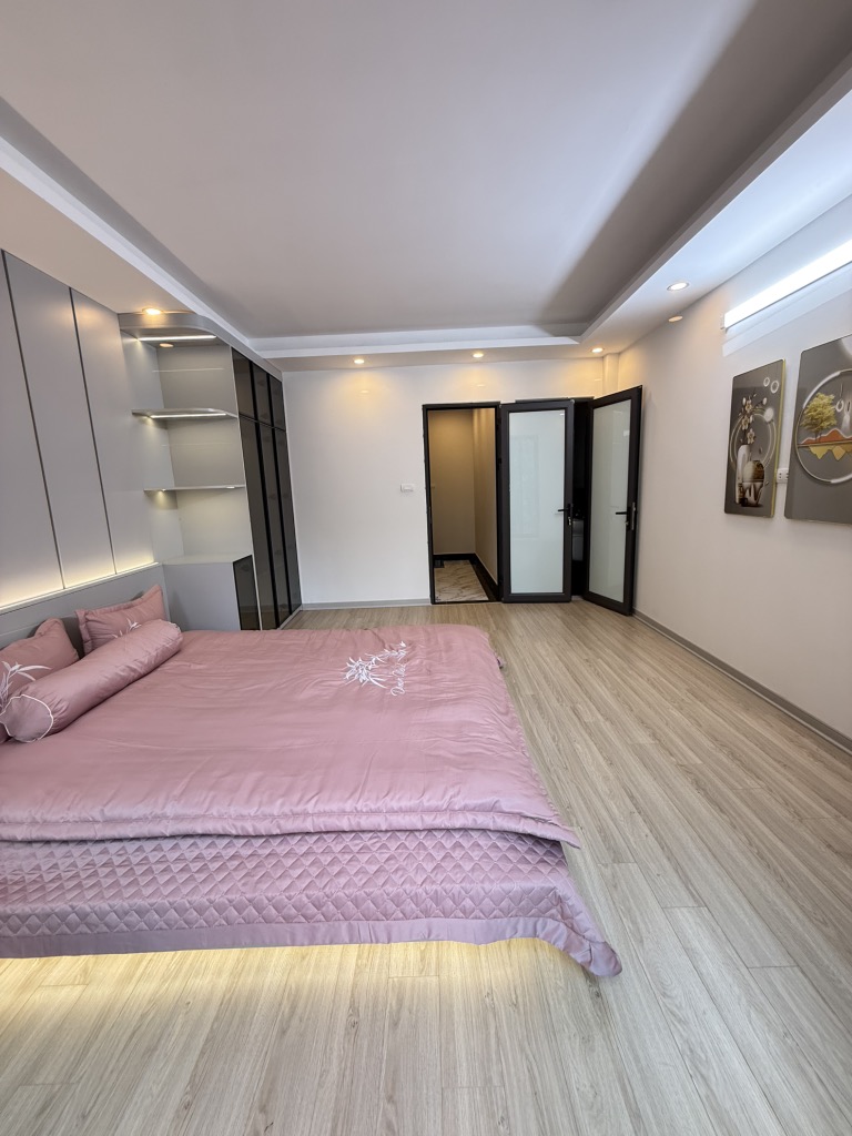 GIÁP BÁT 6 TẦNG THANG MÁY – NGÕ THÔNG – GẦN PHỐ – 8.4 TỶ – VỀ Ở NGAY KHÔNG PHẢI NGHĨ! - Ảnh 4