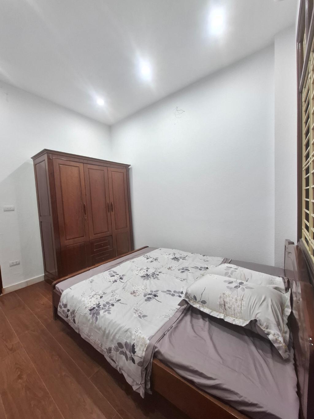 NHÀ ĐẸP – ĐỀN LỪ - 5 TẦNG 40M2 GIÁ NHỈNH 7 TỶ - Ảnh 2