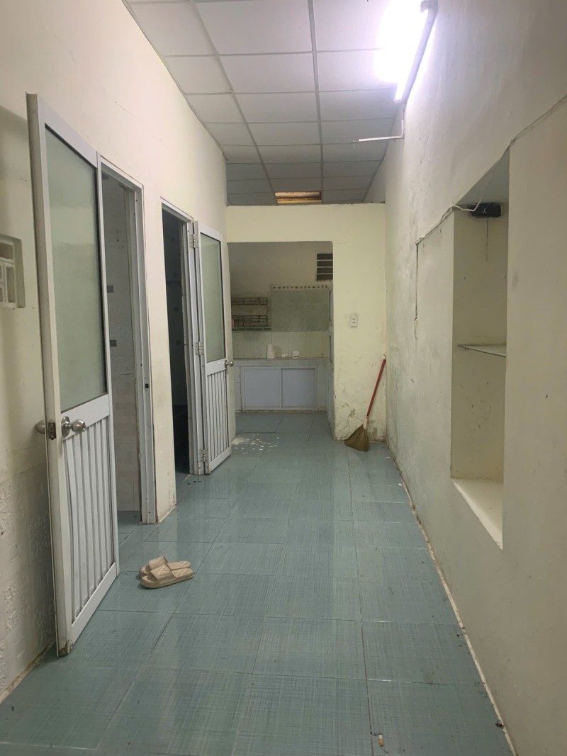 ♪Nhà Kiệt Tiểu La gần Chợ Hoà Cường, 68m2, gác lửng, 3PN, 2.xx tỷ - Ảnh 2