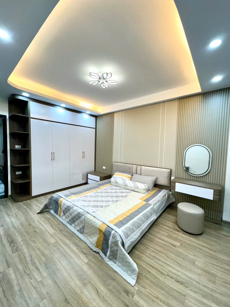 🔥 HÀNG HIẾM SÀI ĐỒNG – NHÀ 5 TẦNG 30 M2 – CHỈ CÓ 5.XX TỶ – KHÁCH ƯNG LÀ CHỐT! - Ảnh chính