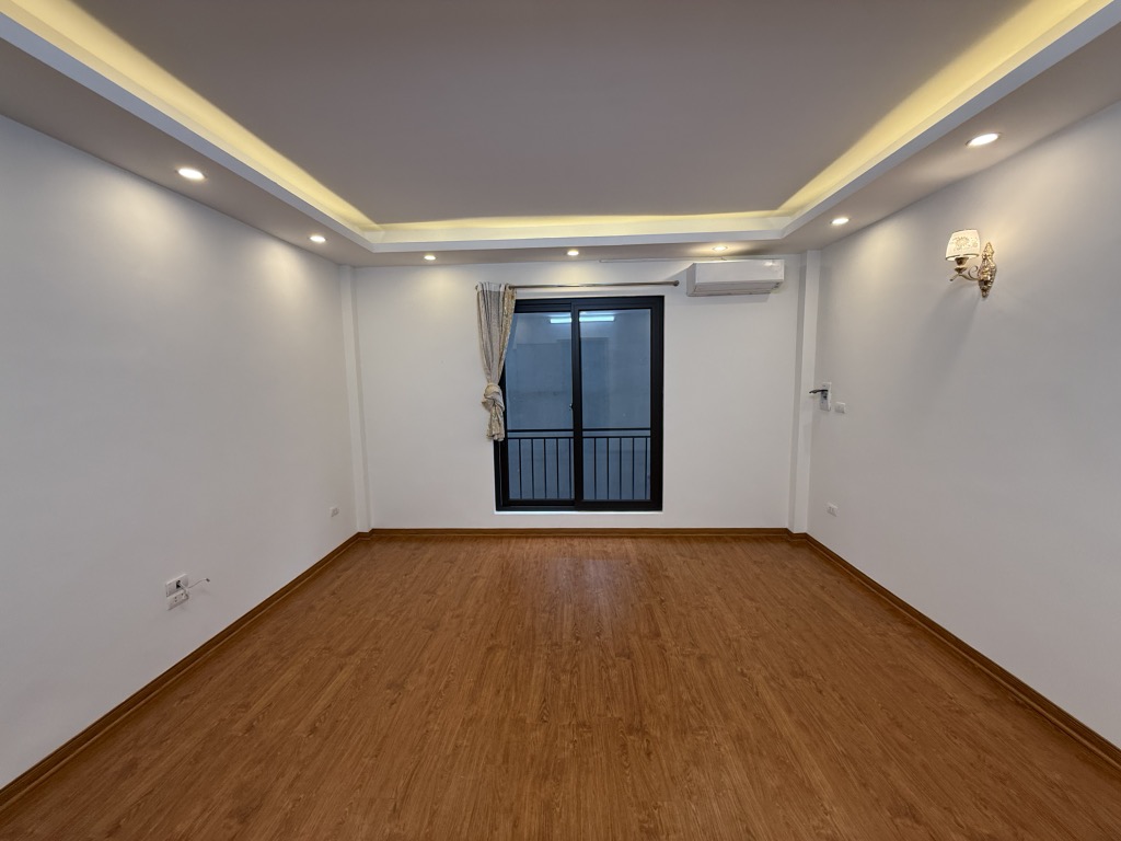 🔥 HÀNG HIẾM SÀI ĐỒNG – NHÀ 5 TẦNG 30 M2 – CHỈ CÓ 5.XX TỶ – KHÁCH ƯNG LÀ CHỐT! - Ảnh 3