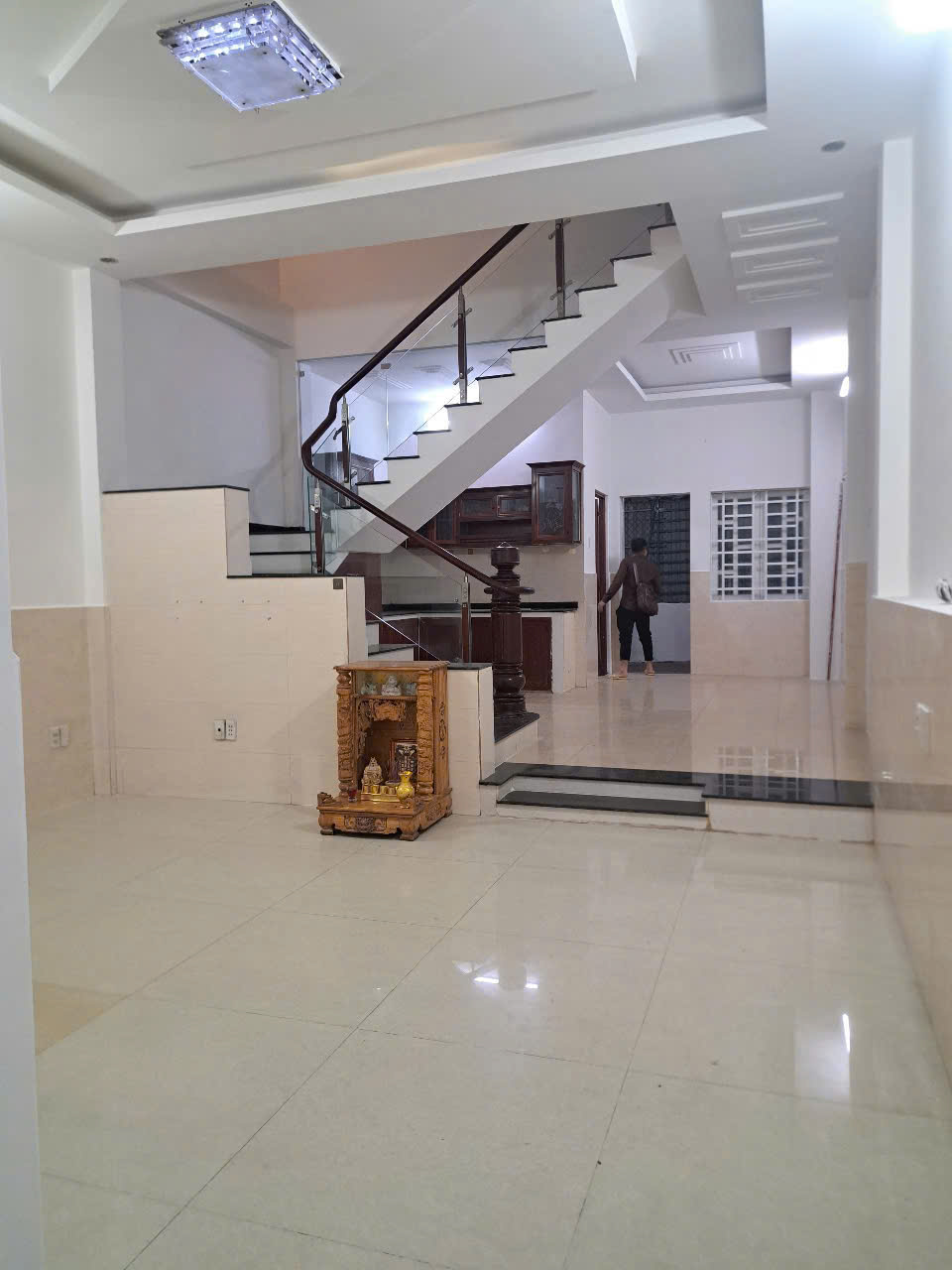 Bán nhà 1 Trệt 1 Lầu Dĩ An,đường nhựa xe hơi thông thoáng,giá đầu tư - Ảnh chính
