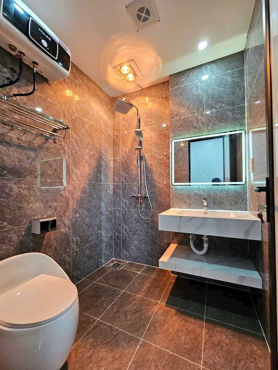Nhà 3 tầng Mới tinh Khúc Thừa Dụ - Vĩnh Niệm, 42m, giá 3.1 tỉ - Ảnh 4