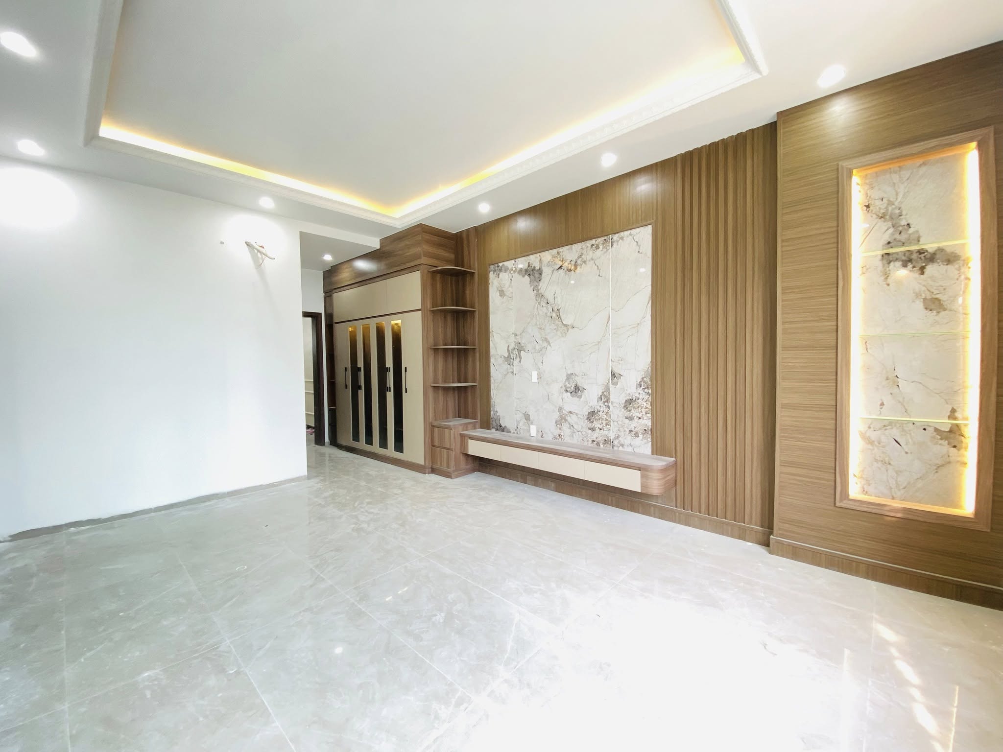 Bán nhà phân lô Vĩnh Niệm cạnh Cục Thuế, 71m 4 tầng, Thang Máy, giá 7.75 tỉ - Ảnh 3