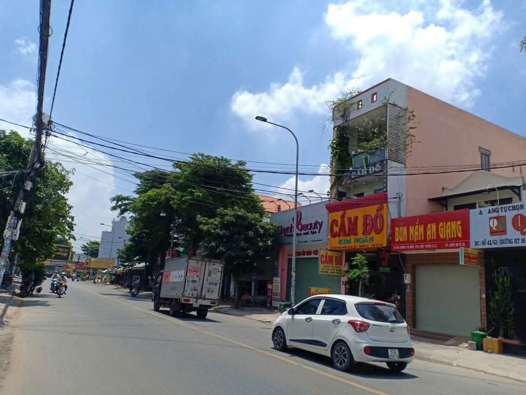 BÁN NHÀ MT DƯƠNG THỊ MƯỜI – VỊ TRÍ KINH DOANH ĐẮC ĐỊA – GIÁ CHỈ 20.99 TỶ - Ảnh 1