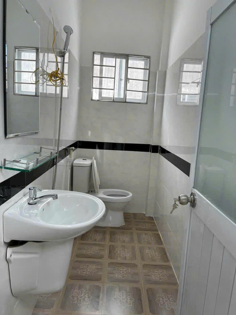 NHÀ SỔ RIÊNG - CÁCH MẶT TIỀN HUỲNH TẤN PHÁT 30M - 42M2 - 2 TẦNG - DƯỚI 4 TỶ - Ảnh 3
