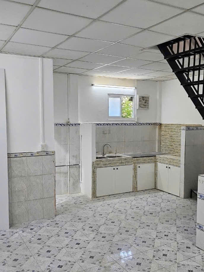 BÁN NHÀ 2 TẦNG, 37M2, ĐỖ XUÂN HỢP, PHƯỚC LONG B, Q.9 - GIÁ CHỈ 2.9 TỶ - SỔ HỒNG CHÍNH CHỦ - Ảnh chính