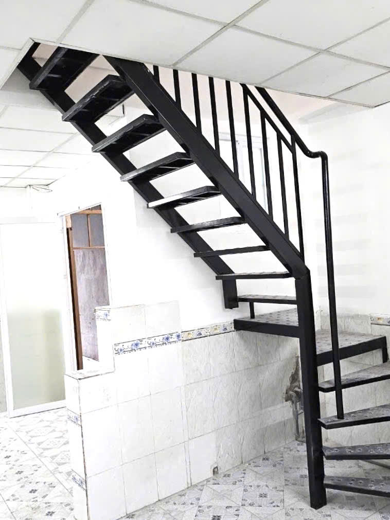 BÁN NHÀ 2 TẦNG, 37M2, ĐỖ XUÂN HỢP, PHƯỚC LONG B, Q.9 - GIÁ CHỈ 2.9 TỶ - SỔ HỒNG CHÍNH CHỦ - Ảnh 4