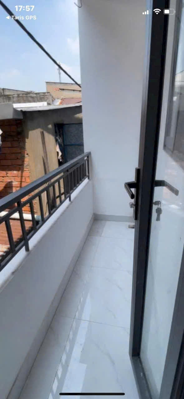 1,76 tỉ_Nhà đẹp 2 tầng nhỏ xinh ngang 3.9m MT hẻm Cao xuân dục Quận 8 - Ảnh 1