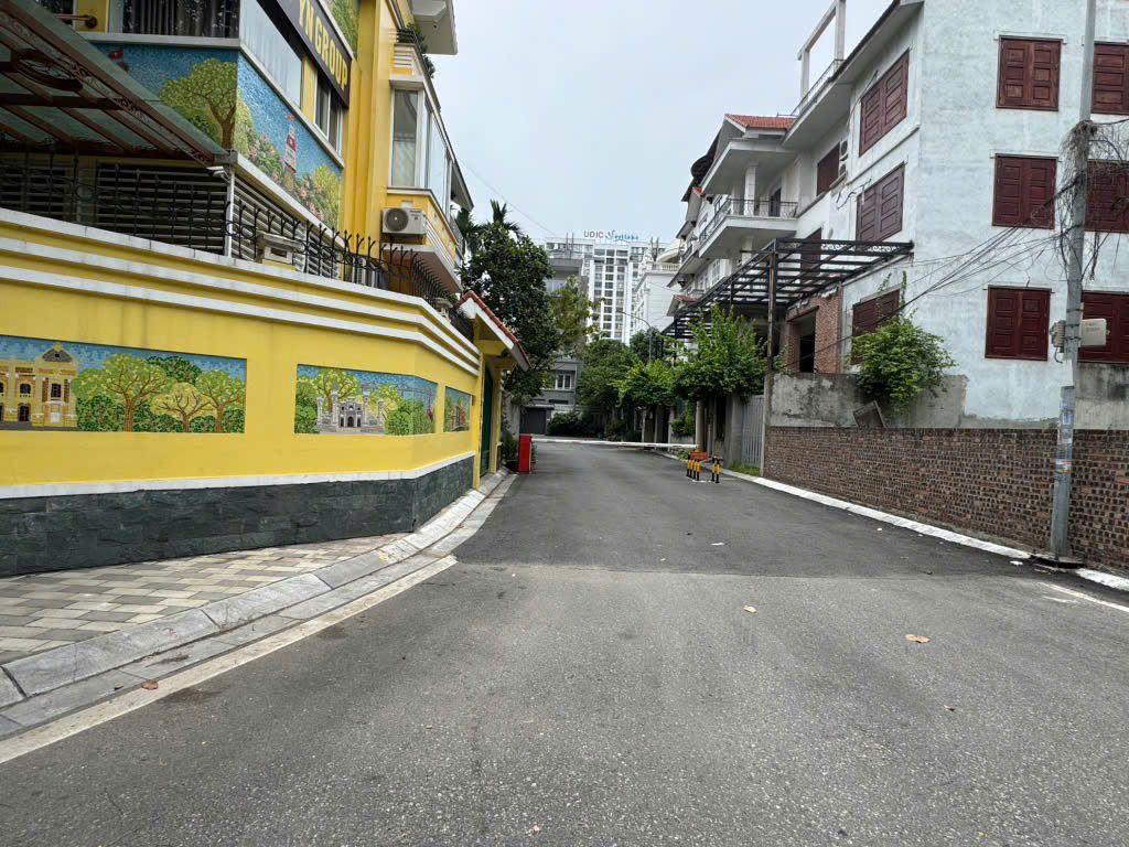 Biệt thự siêu VIP quận Tây Hồ, 320m2, mặt tiền 16m dành cho đại gia - Ảnh 1