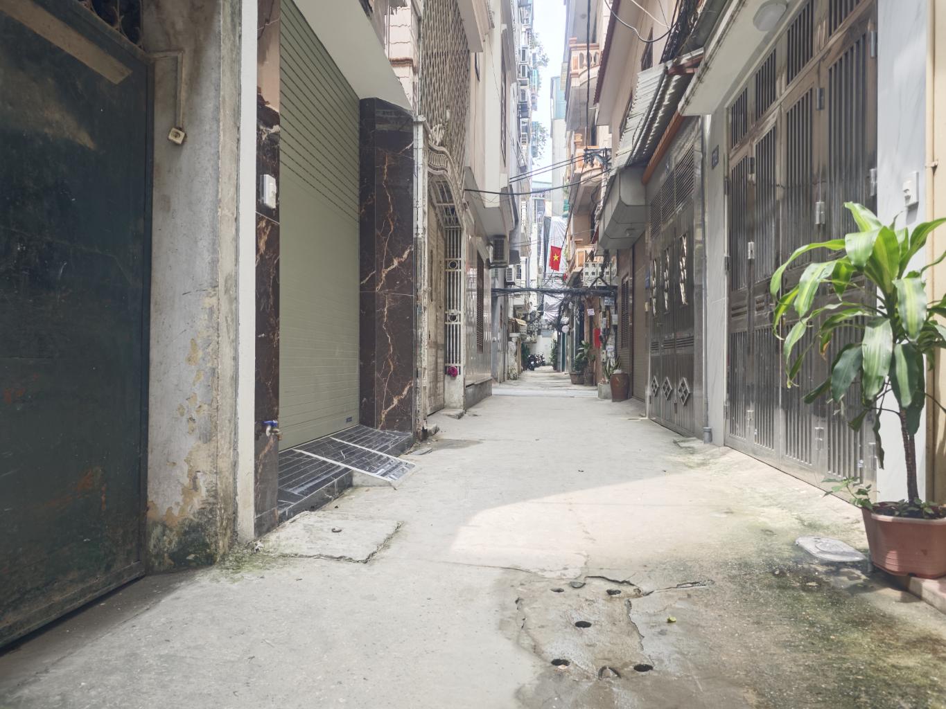 53m Yên Lãng, sát phố, đắc địa, nở hậu, phong thủy sinh tài, xe tải nhỏ đỗ cửa - Ảnh 1