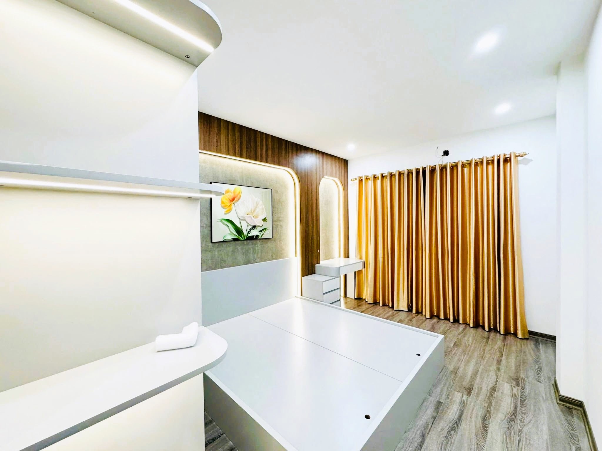 Q10 Đẹp Như Thơ – 3PN, Ngang 4m – Trường học, BV Bao Vây - Chốn Ở Bình Yên - Gần Phố Sầm Uất - 8 tỷ - Ảnh 1