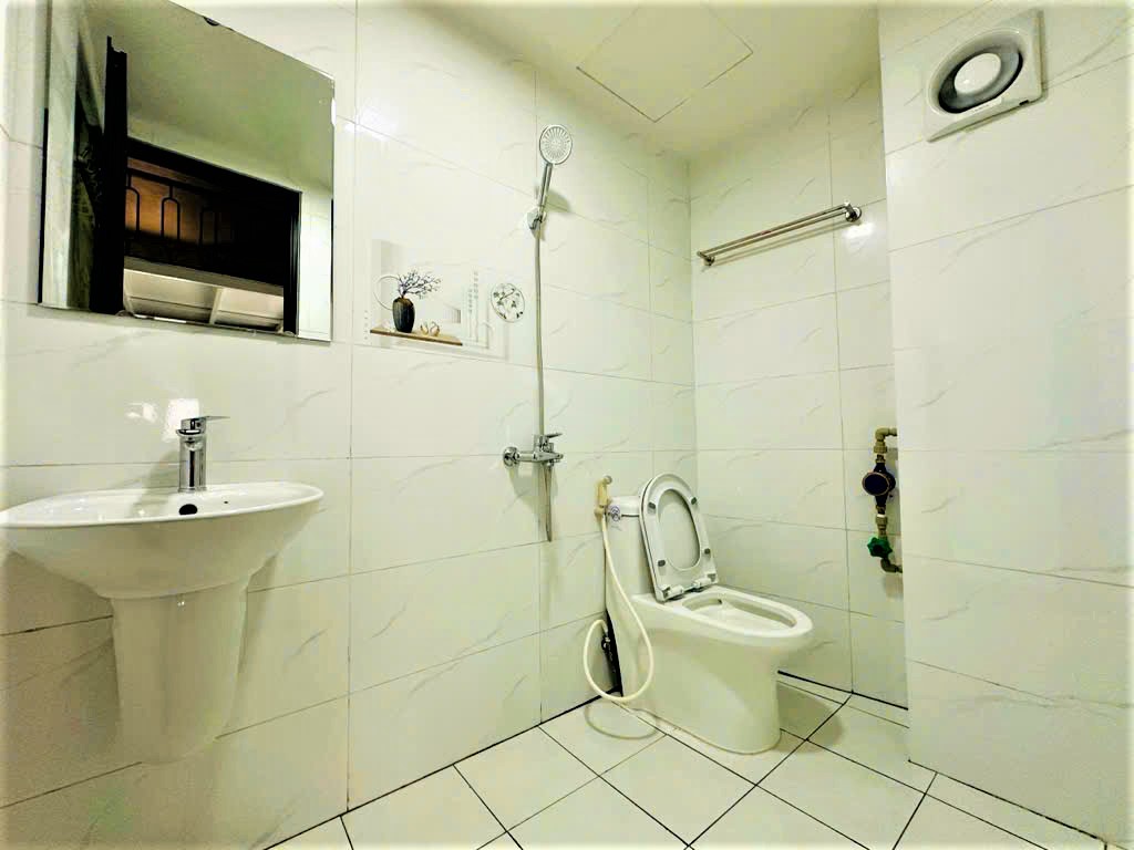 Q10 Đẹp Như Thơ – 3PN, Ngang 4m – Trường học, BV Bao Vây - Chốn Ở Bình Yên - Gần Phố Sầm Uất - 8 tỷ - Ảnh 2