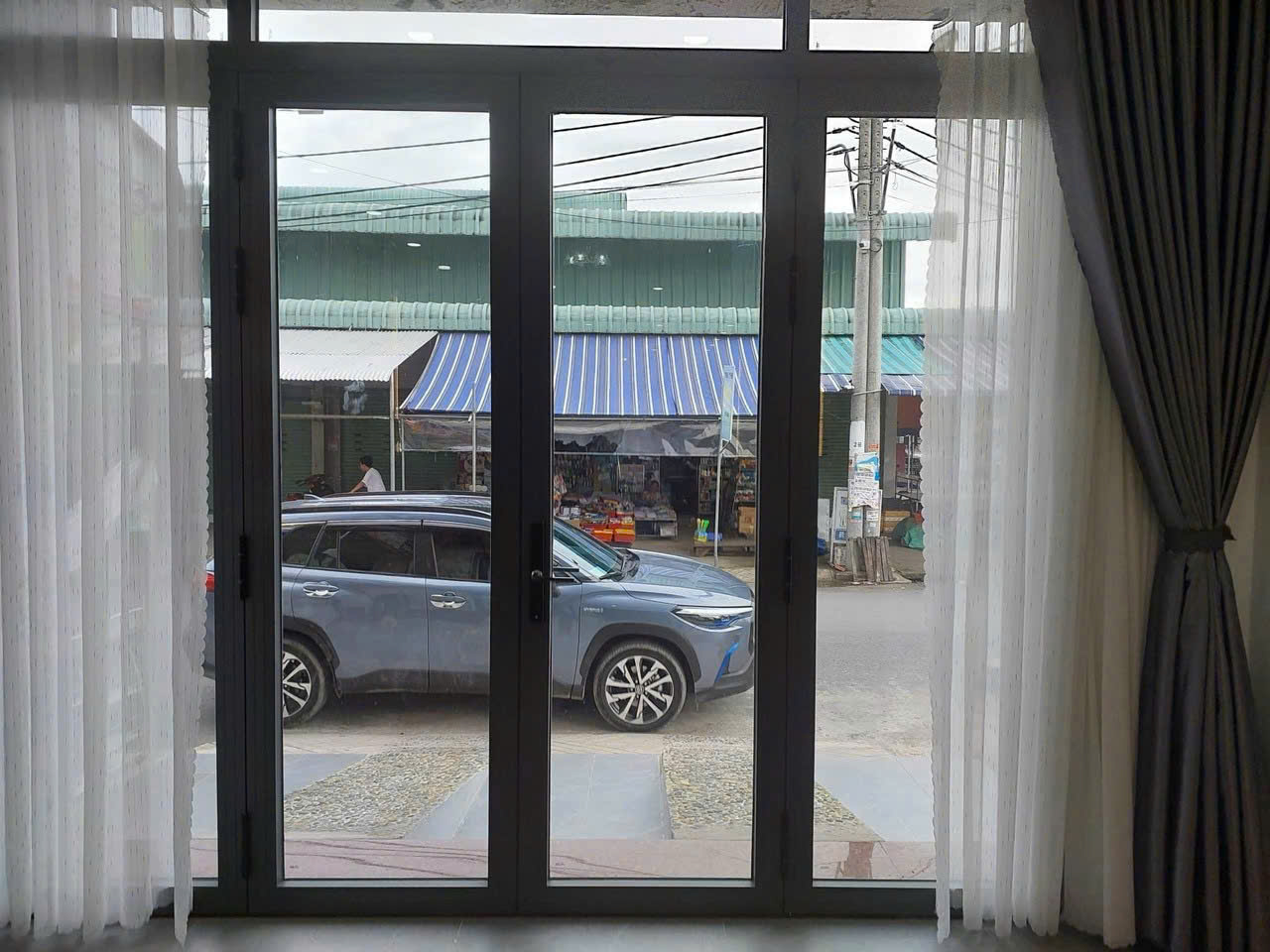 BÁN NHÀ 1 TRỆT 3 LẦU – GIÁ LỖ SÂU TRONG CHỢ CÁI SẮN - Ảnh chính
