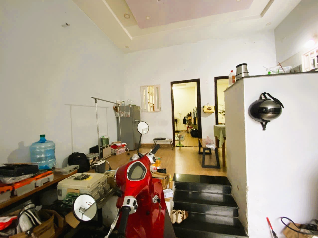 BÁN NHÀ MẶT TIỀN 6M x 18.5M, 3PN, Ở NGAY, HẺM 1 TRỤC 20M RA NGUYỄN XIỂN, Q9, CHỈ 4.58TỶ - Ảnh 1