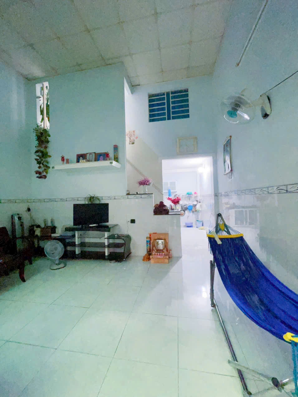 Bán nhà Mặt Tiền chợ Tân Hiệp, đang cho thuê 15tr. Giá bán 5,7 tỷ - Ảnh 2