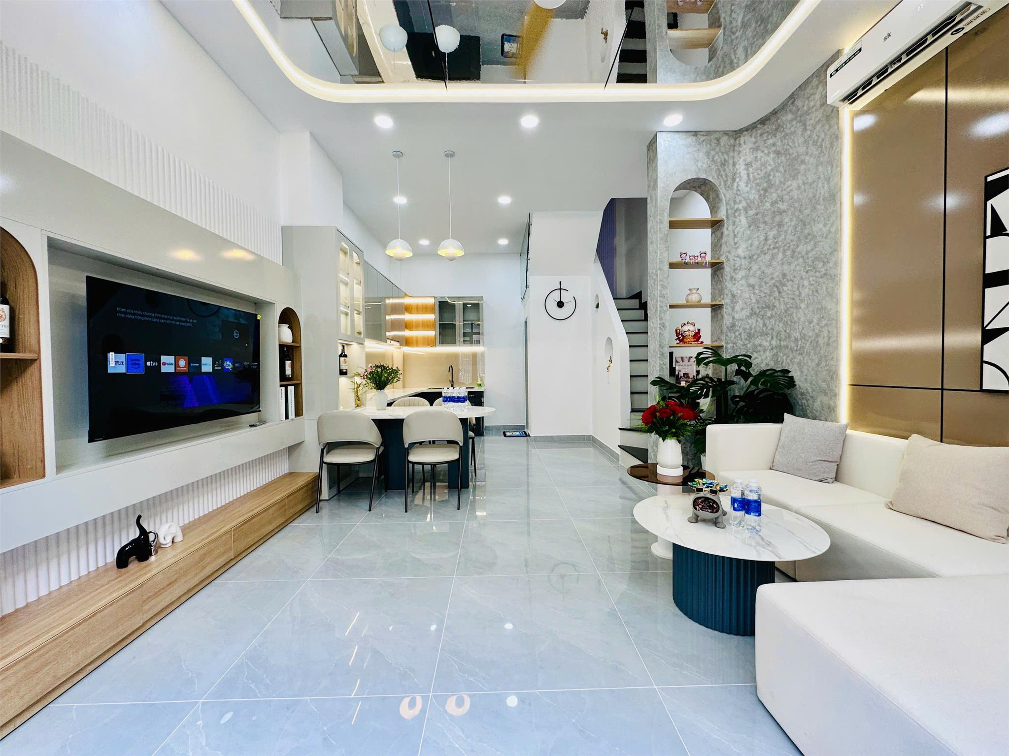 NHÀ DTSD: 140m2 - HXH NGANG 4,5M ❌ 4 TẦNG 🌹 GIÁ CHỈ 5,97 Tỷ TL<br>xÂY MỚI -  P12, GÒ VẤP, HCM. - Ảnh 1