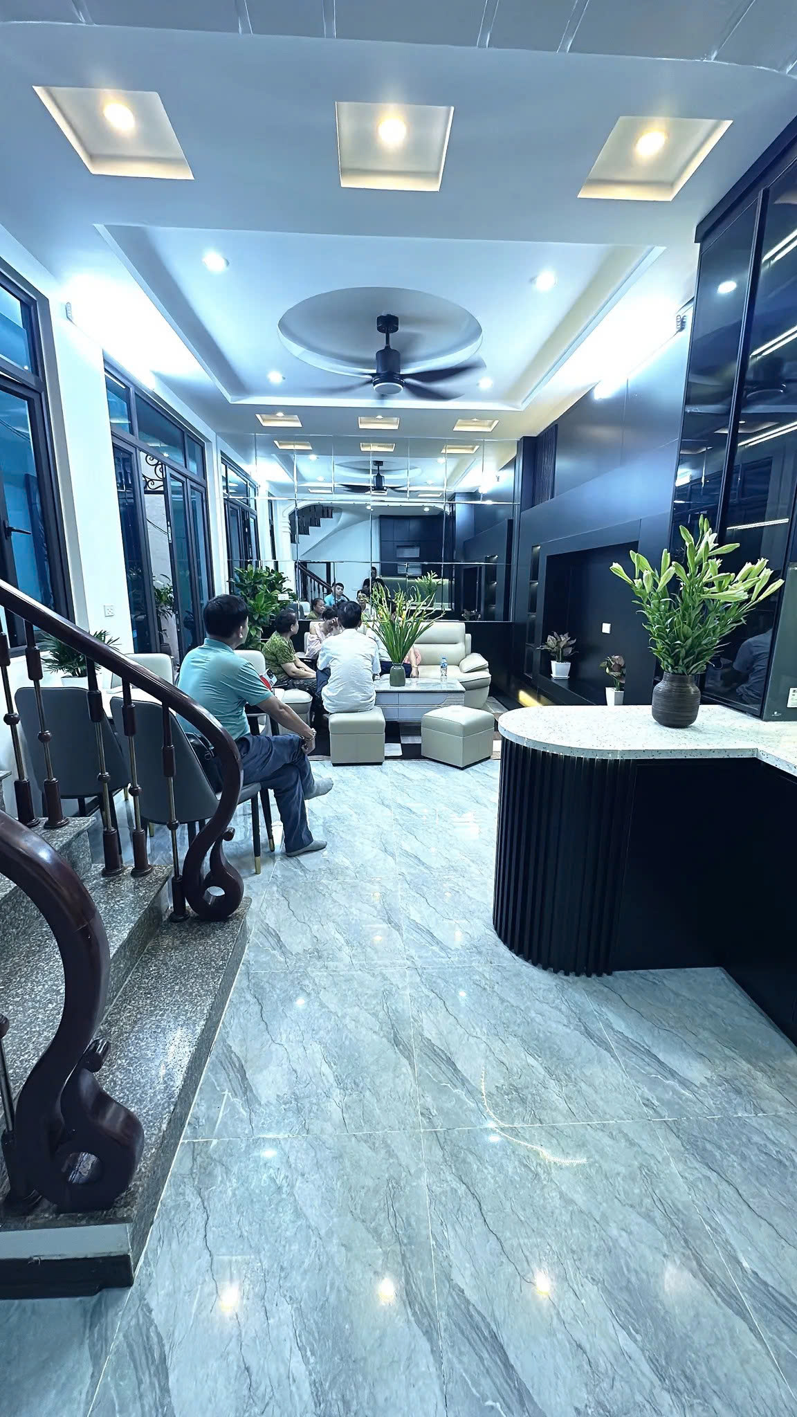 bán nhà  Xã Đàn2. 34/37m2, 5 tầng. mặt tiền5m. giá đẹp  8.25 tỷ Đống Đa Hà Nội - Ảnh 1