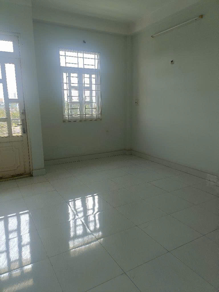 Bán gấp nhà MT (4x20)m nguyễn văn luông Quận 6 giá tốt - Ảnh 4