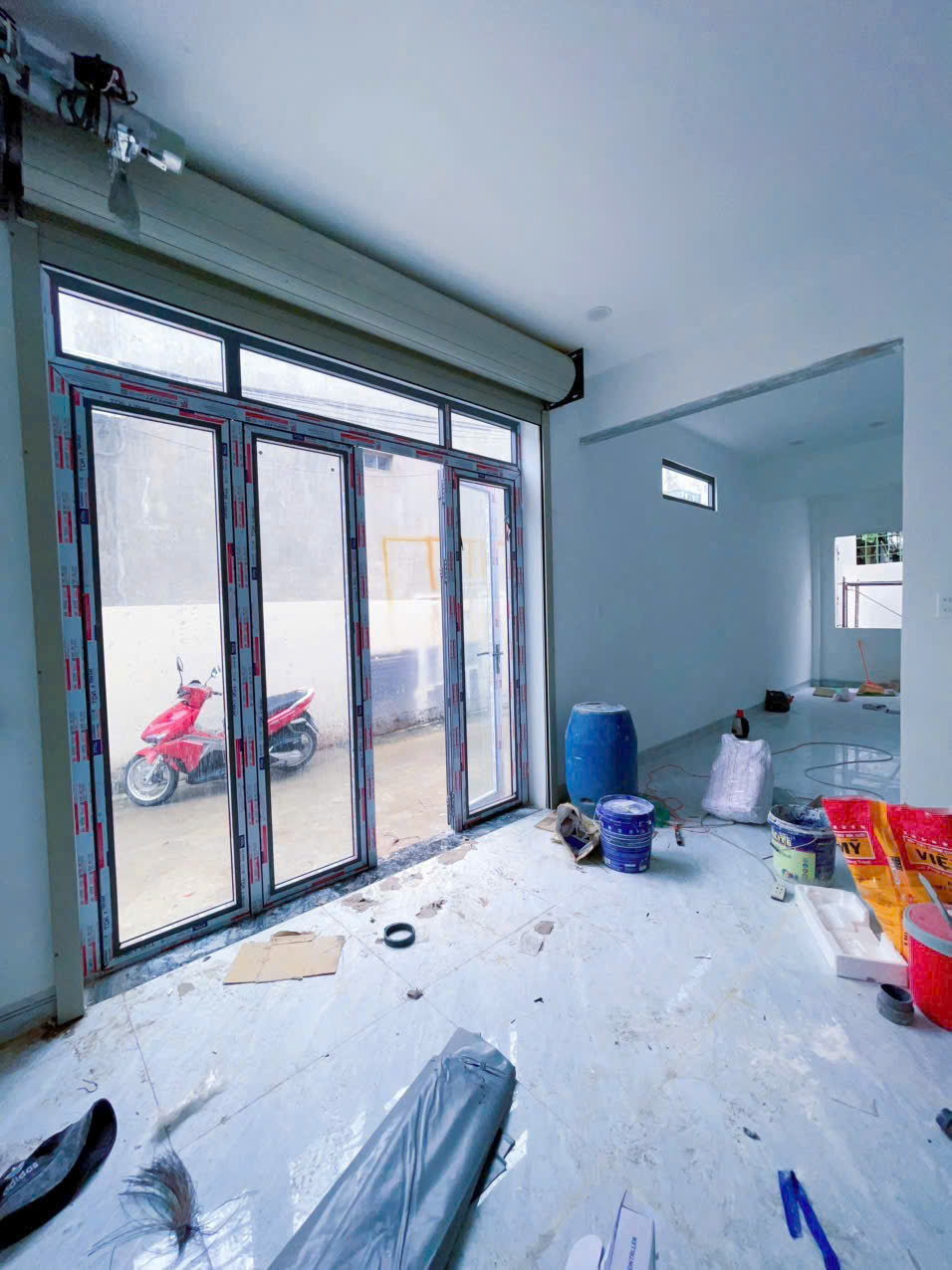 Bán nhà 1T1L P.Tân Phong, gần chợ 26, đương oto thông chỉ 2 tỷ440 - Ảnh chính