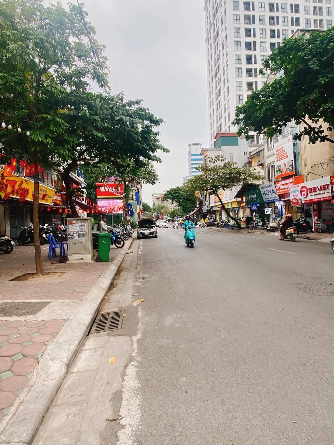 HƠN 12 TỶ - MẶT NGÕ PHỐ THÁI THỊNH, QUẬN ĐỐNG ĐA, DT 45M2, 5T, MẶT TIỀN ~6M, ÔTÔ ĐỖ CỬA, VỪA Ở VỪA - Ảnh 2