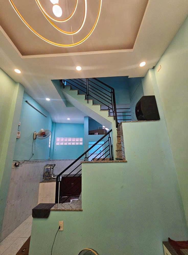@ Xíu Xiu 4Tỷ, NHÀ HXH-Vài Bước Chân Ra MT Võ Văn KiệtI-39M(3.7X10.2)2 Tầng, Vào Ở Ngay - Ảnh 1