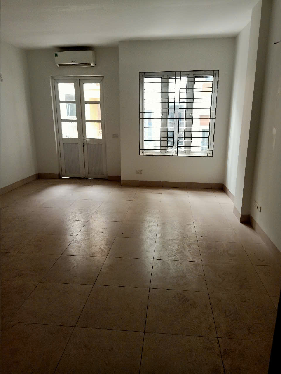 Bán nhà Phố Mễ Trì oto kinh doanh 42m2 5 tầng thông sàn nhỉnh 10 tỷ - Ảnh 3