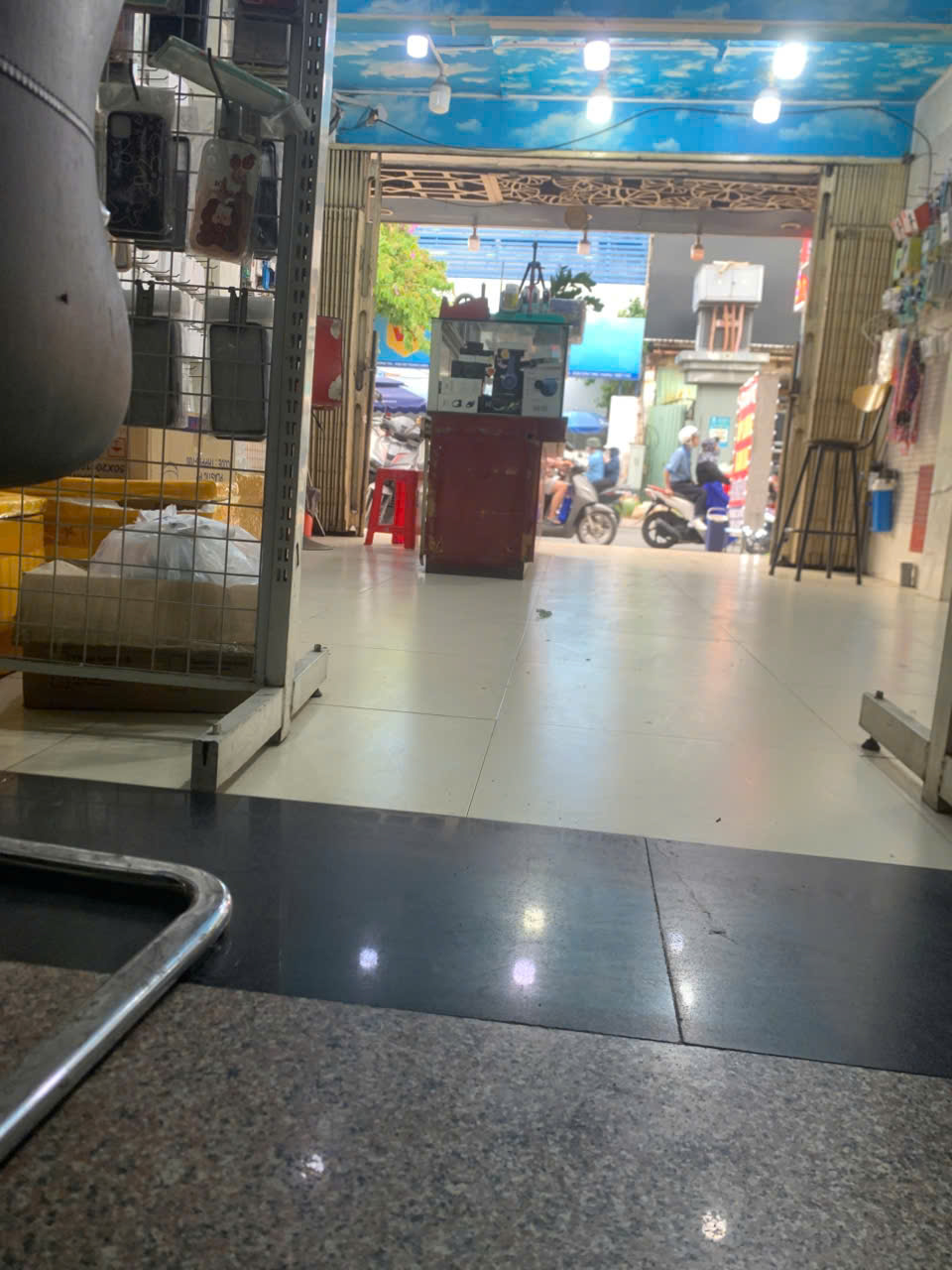 CHO THUÊ MẶT BẰNG KINH DOANH – VỊ TRÍ ĐẮC ĐỊA, GIÁ TỐT Ngay Đường Nơ Trang Long, Bình Thạnh. - Ảnh chính