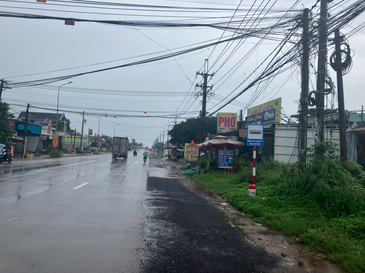 Chưa tới 12,7 Triệu/m2 là sở hữu 21 Mặt tiền Quốc Lộ 56, có sẳn 400m2 thổ cư, Vị trí trung tâm luôn - Ảnh 2