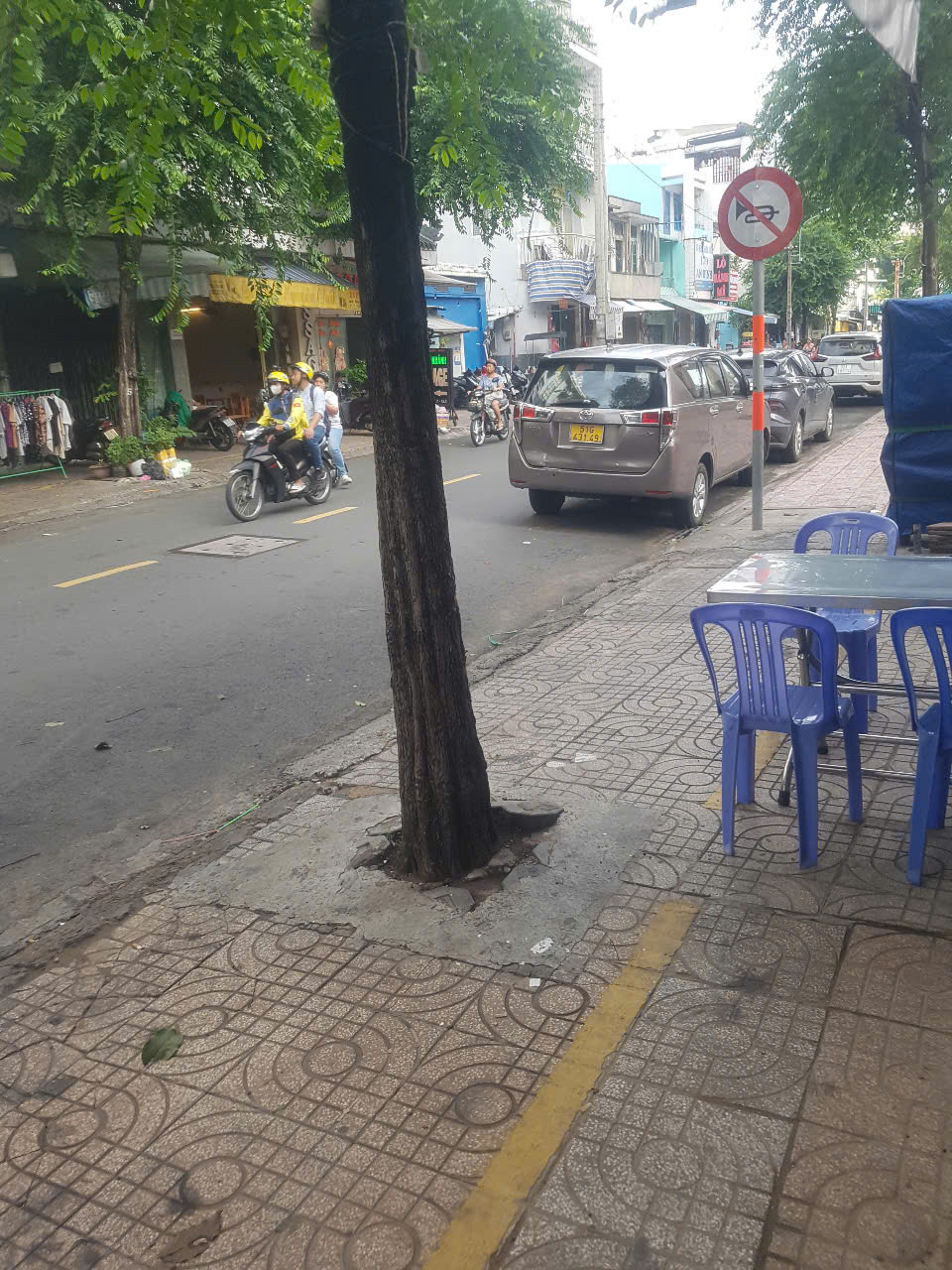 ► CHO THUÊ MẶT BẰNG VỈA HÈ KINH DOANH – BÁN CAFE/ĐỒ ĂN MANG ĐI – QUẬN 5 - Ảnh chính
